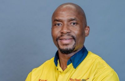 SimFer nomme Kox Gomba au poste de Directeur Général, suite à la nomination de Chris Aitchison au sein du groupe Rio Tinto