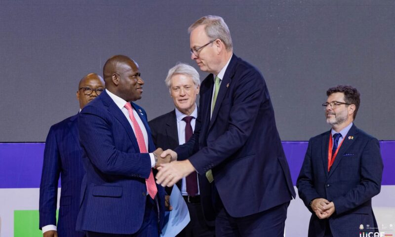 Coopération bilatérale : le Royaume-Uni porte son enveloppe d&rsquo;investissement à 2,7 milliards de livres sterling en Guinée