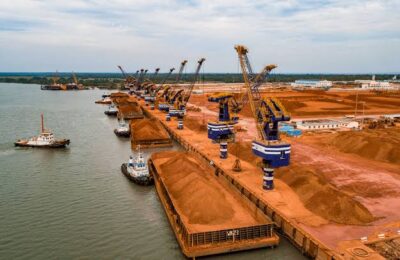 Bauxite-alumine : la Guinée a exporté plus de 4 millions de tonnes du 5 au 11 octobre