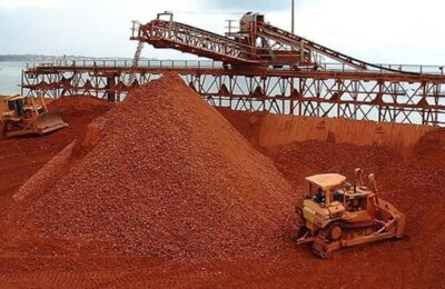Transformation locale de la bauxite : le Ghana suit la Guinée et prépare ses projets de raffinage