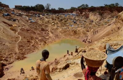 Siguiri : suspension de l’orpaillage artisanal pour des raisons environnementales et sécuritaires